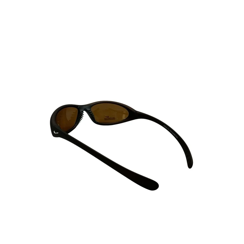 Nike Tarj Classic Sunglasses. EV0066 201 Soft Brown Polarized Lenses.